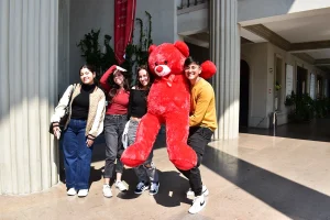 Cómo celebrar el Día del Amor y la Amistad este 2025 y que sea inolvidable. Conoce las actividades que puedes hacer con tu amorcito o tus amigos.