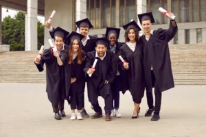 ¿Qué sigue después de la licenciatura?, educación continua es la opción.