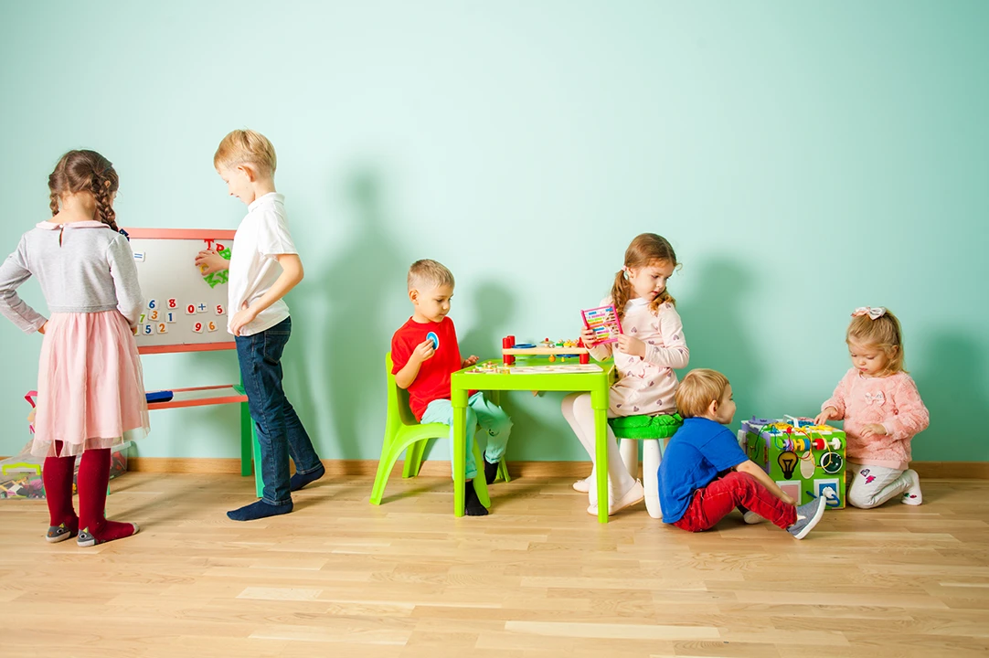 Conoce cómo es el desarrollo psicológico del niño en sus primeros siete años a través de una mirada a las teorías más representativas.