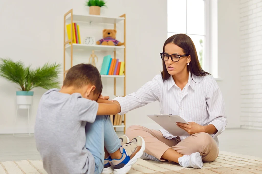 Ayudar a los pequeños en etapas tan decisivas en su desarrollo es esencial para los psicólogos, docentes terapeutas o cuidadores. Los niños son el futuro.