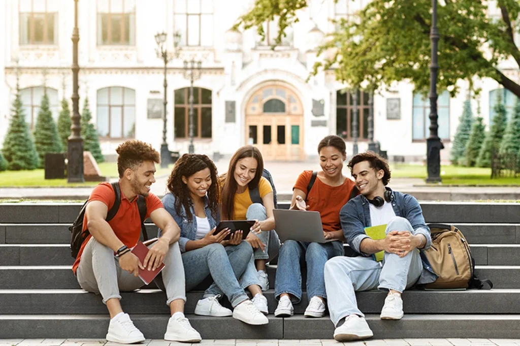 ¿Cuántas universidades privadas hay en México?, alrededor de 3 mil. 