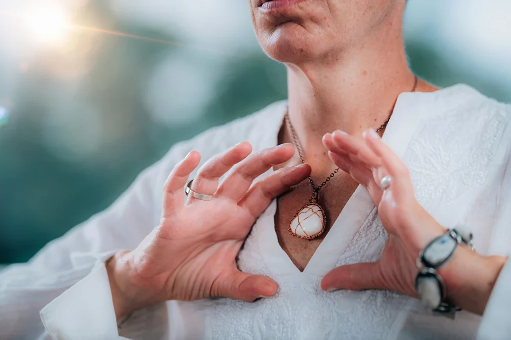 El aura tiene que ver con aspectos religiosos y esotéricos