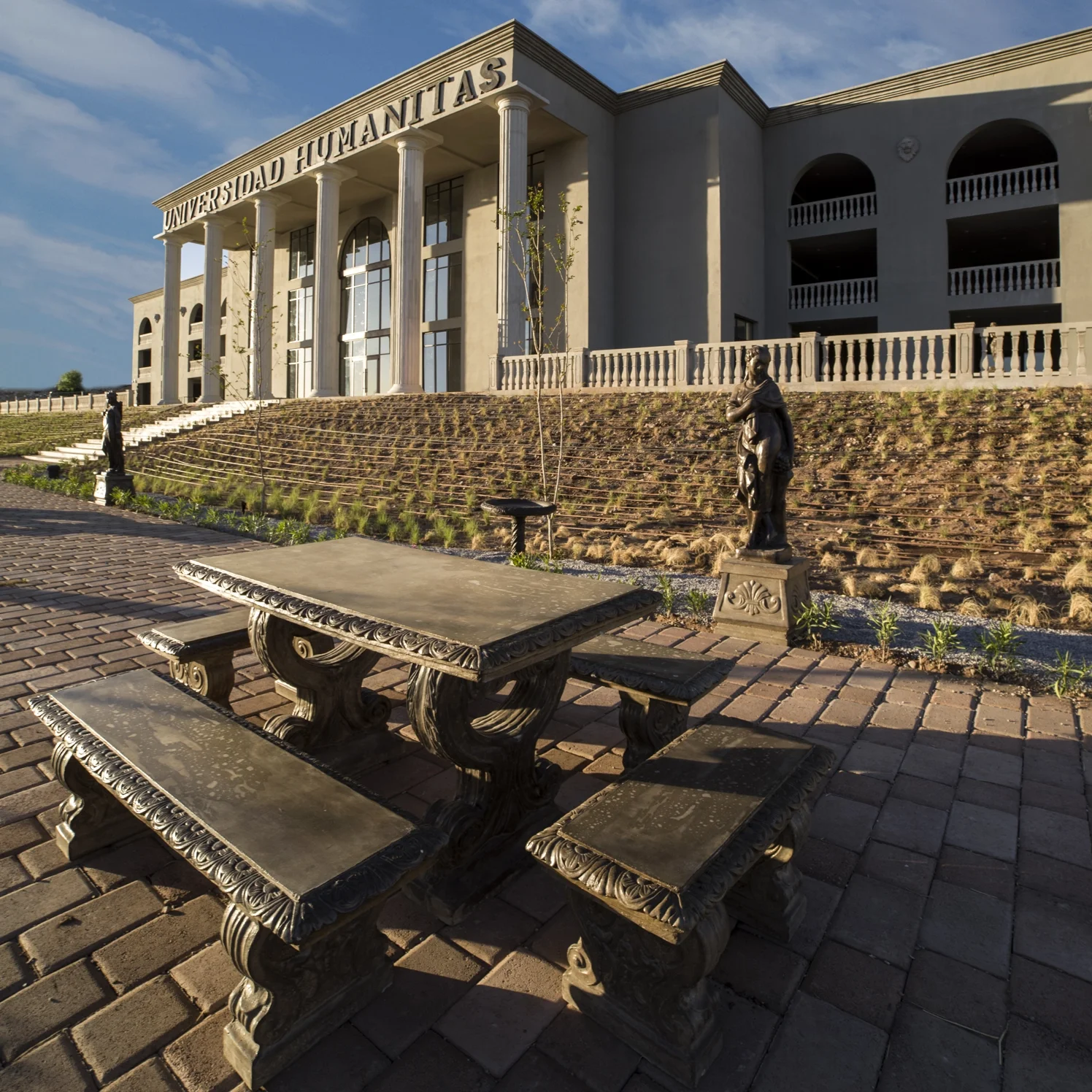 Panorámica de Campus Magno Chihuahua de día